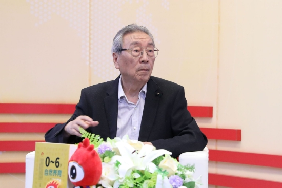 上世纪八十年代起儿科专家关注儿童生长发育及相关理念发展